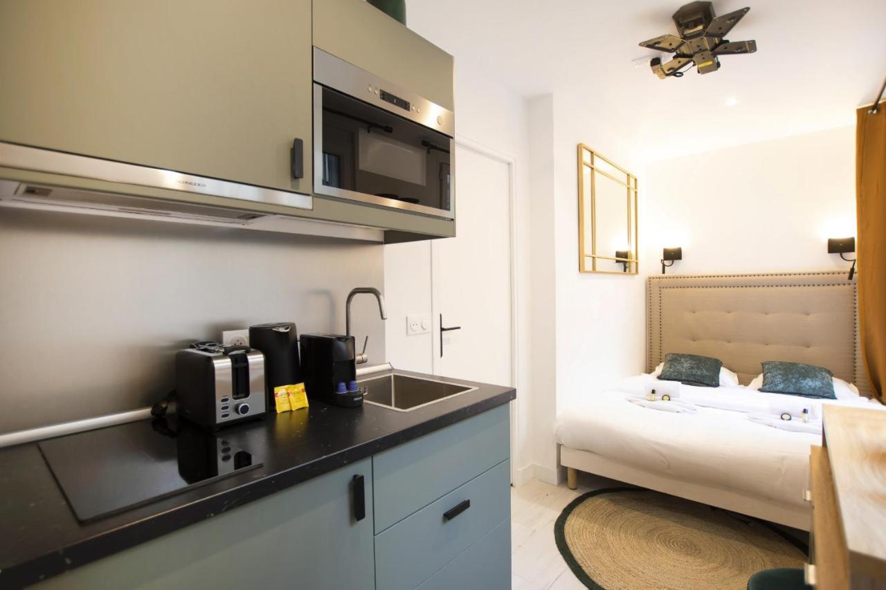 Guestready - Studio With Jacuzzi In The 10 Th Appartement Parijs Buitenkant foto