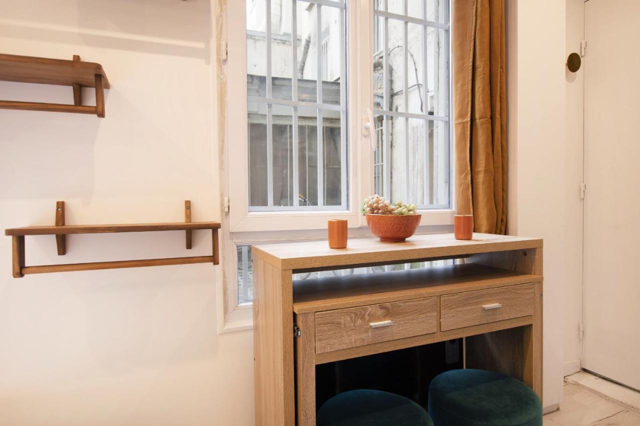 Guestready - Studio With Jacuzzi In The 10 Th Appartement Parijs Buitenkant foto
