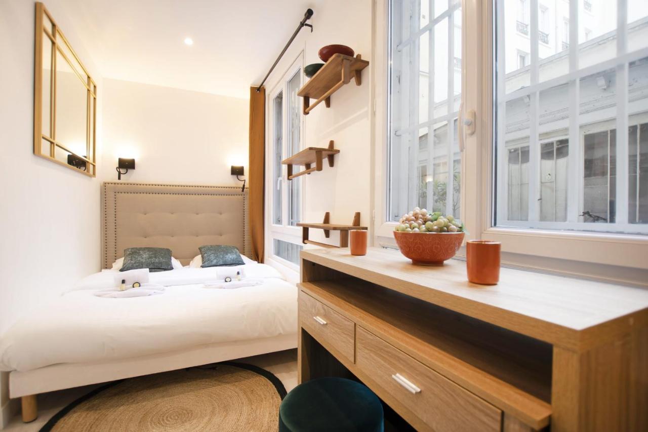 Guestready - Studio With Jacuzzi In The 10 Th Appartement Parijs Buitenkant foto